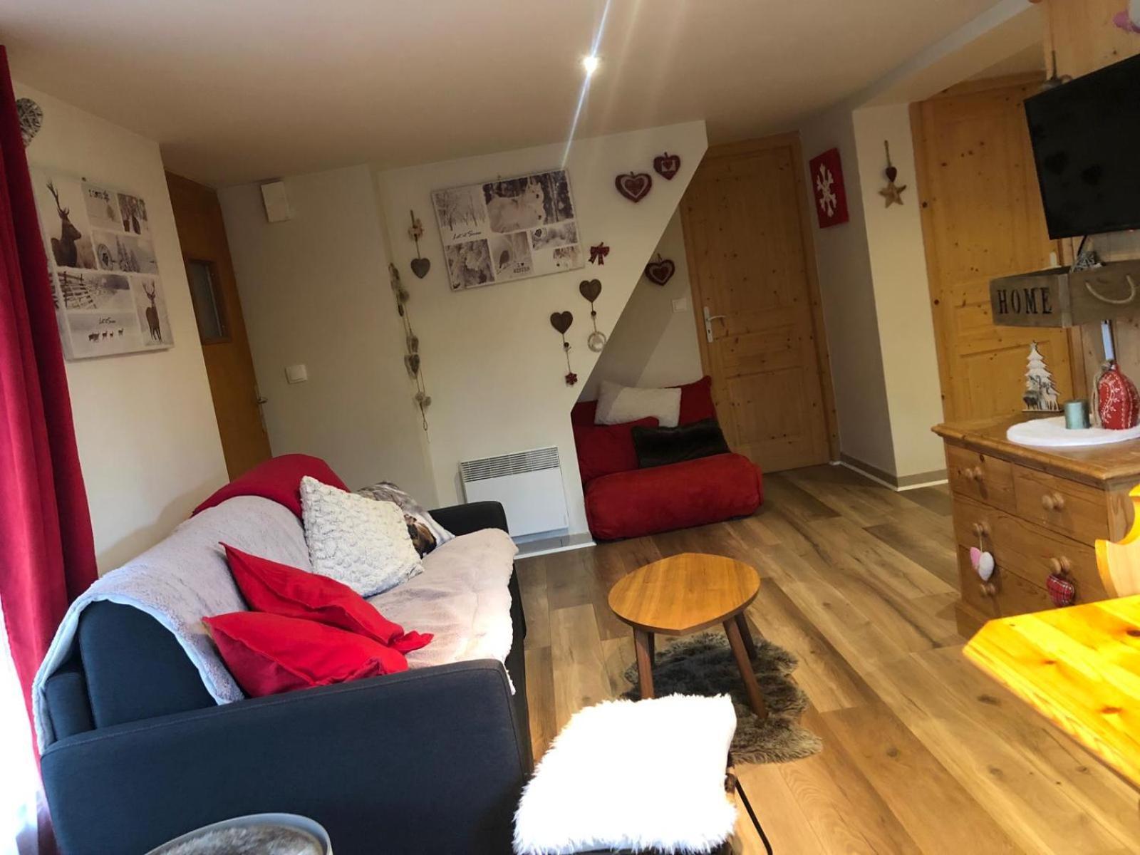 Charmant T2 Proches Centre Village 莱鲁斯 外观 照片